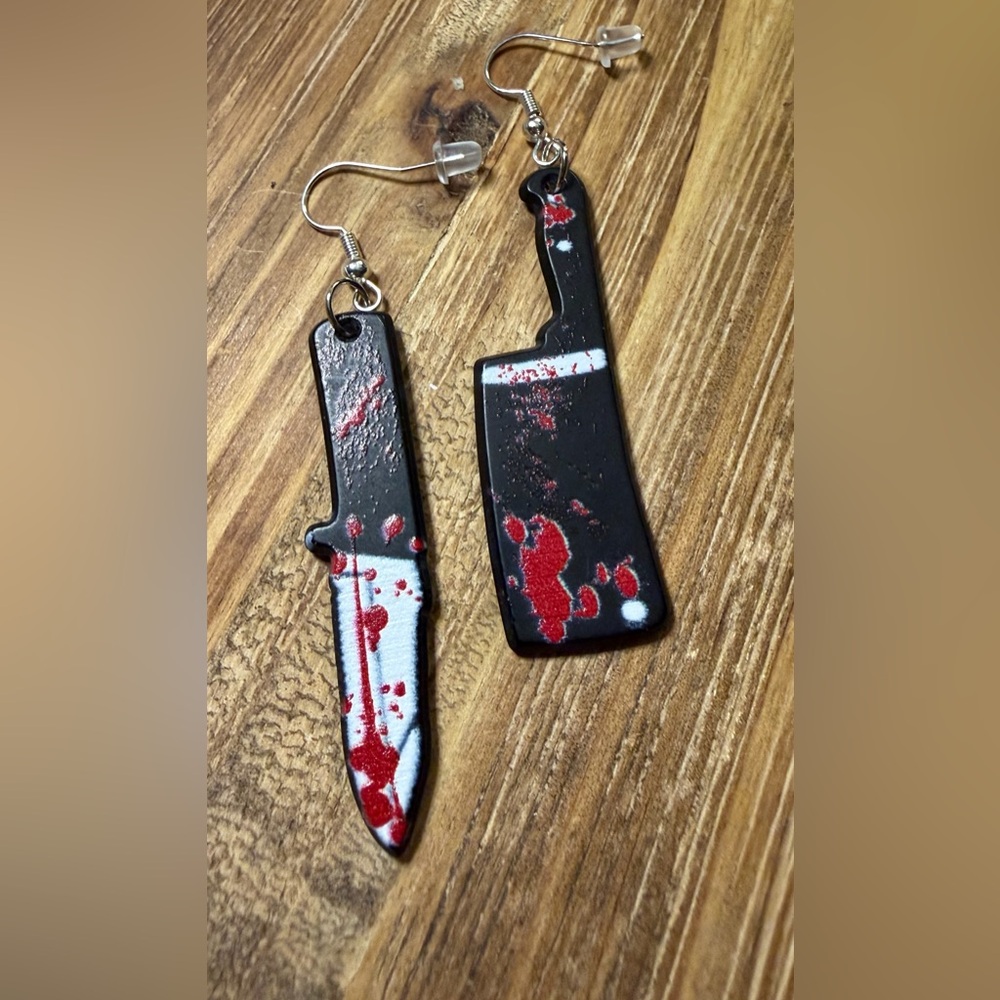 Handmade Hypoallergenic Horror-Themed Earrings – Knife and Cleaver Design